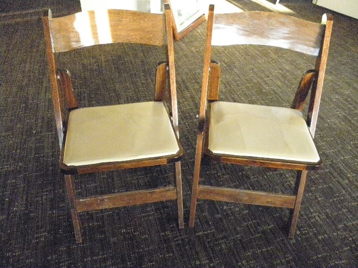 Wooden folding chairs....have 20    *******$10 each*******  Call Now for immediate appointment.  (760) 975-5483    (760) 445-8571
