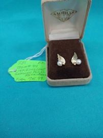 14K Gold Earrings with Genuine Pearls