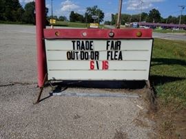 8 Double Sided Outdoor Sign with Set of Letters