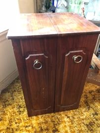 Amazing bar cabinet...