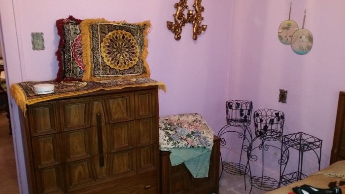 Dresser and night stand for Bassett Co bedroom set
Antique bed covers
Tapestry and pillows
Brass art
Wire plant stands
Hand fans