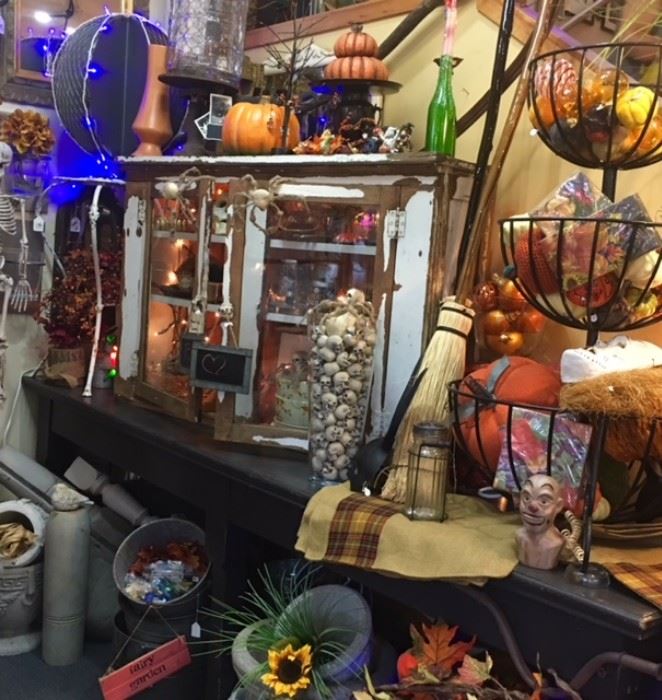 Fall Decor, Lots of Great Furniture & Accessories