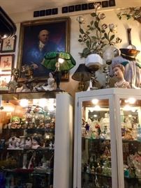 Lovely Vintage Lamps, Wall Arts, Vintage Collectible Perfume Bottles and Compacts.