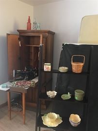Singer sewing cabinet