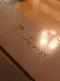 #36	Rockport Laminate round Table w/4 black chairs & 2 leaves   47-65x29	 $175.00 	