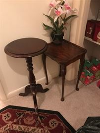 #44	Pedestal Table 12x23	 $75.00 	
#45	Square Table 13x12x19	 $75.00 	