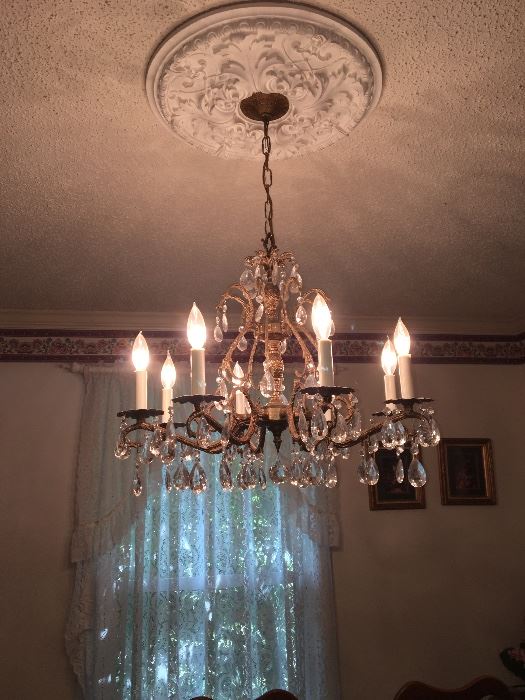 Crystal antique crystal chandelier 
