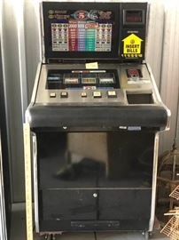 IGT Slot Machine https://ctbids.com/#!/description/share/50409