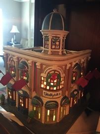Christmas in the City
"Hollydale's Dept Store"