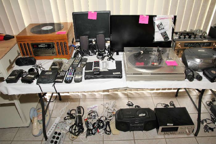 Turntable, Electronics, Dell Monitor, Small TV