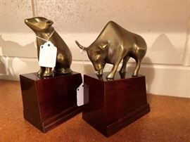 Bull and Bear Book Ends