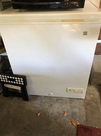 GE 5 Cubic Feet Chest Freezer