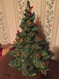 Ceramic Christmas Tree(Top of Tree Has Chip)
