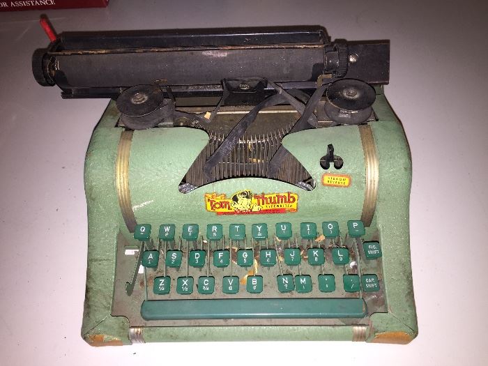 Old Tom Thumb Typewriter