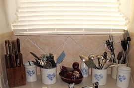 PFALTZGRAFF & HULL POTTERY