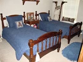 VINTAGE BEDS or BUNKBEDS WITH BEDDING (LADDER INCLUDED)
