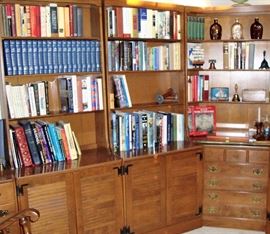 BEAUTIFUL ETHAN ALLEN BOOKCASE'S WITH SHUTTER DOORS & STORAGE BELOW. SOME HAVE DRAWERS BELOW WITH THE ORIGINAL BRASS HARDWARE. WE HAVE SEVERAL AT THIS SALE AND ALL ARE IN WONDERFUL CONDITION.