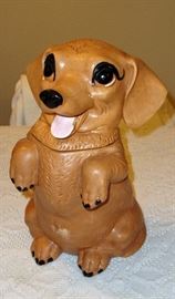VINTAGE COOKIE JAR