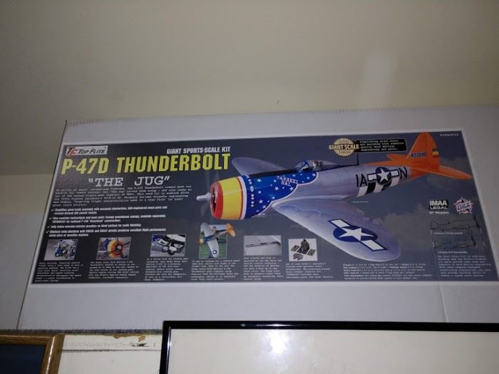 Garage:  P47D Thunderbolt "The Jug"  Partly Assembled by Owner