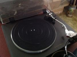 Kenwood Turntable