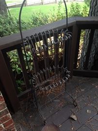 Rustic 2-tier planter