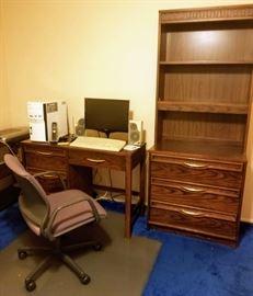 Desk with Dresser and Shelf (Dovetail Bedroom Set Bassett Furniture) (Available for Pre-sale)