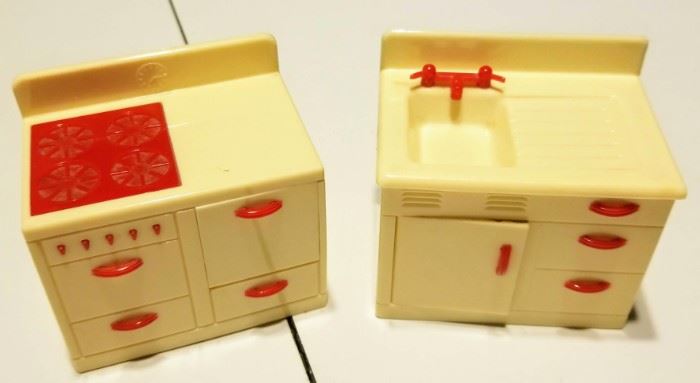 Vintage Dollhouse Furniture Made in the USA - Stove and Sink