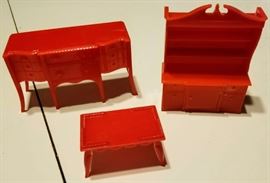 Vintage Dollhouse Furniture Made in the USA - Furniture