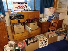 Elvis Presley Albums, (A ton), Bed Room furniture
