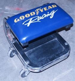 Goodyear Racing Heavy Duty Shop Seat 400lbs capa ...