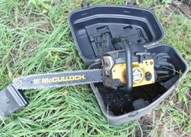McCullouch 42cc Chainsaw MS1842AV with Case