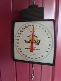 Vintage Farm'n'Barn Dairy Scale by Oster