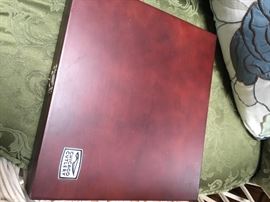 Chicago Cutlery steak knives