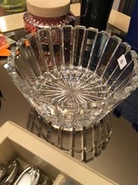 Crystal serving bowl