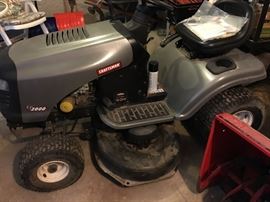 Craftsman LT2000 Ride on mower - new battery & filters