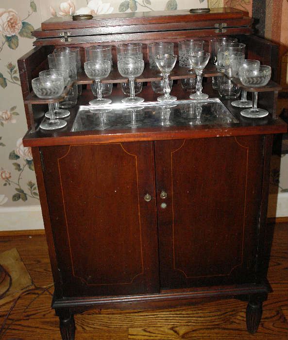 Dry Sink / Bar with Glasses
