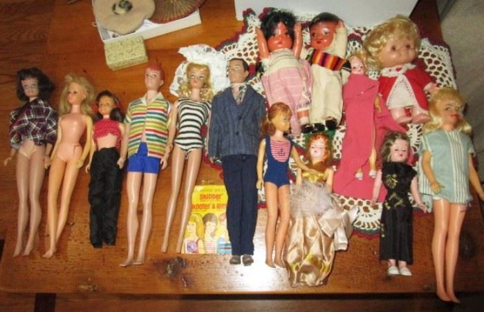 Vintage Barbie & friends dolls, misc. dolls