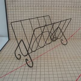 Retro Wire Magazine Rack