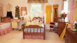 Retro Clothing and swimsuits 