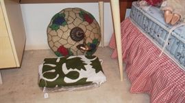 Retro Shade and almost finished Hawaiian quilt top