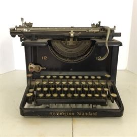 Remington Standard Manual Typewriter https://ctbids.com/#!/description/share/51295