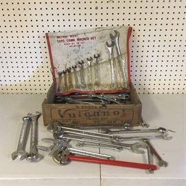 Box of Assorted Wrenches https://ctbids.com/#!/description/share/51279