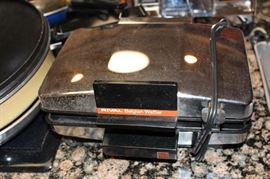 Rival waffle maker