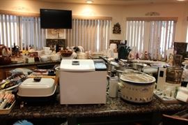 Kitchen small appliances, pots