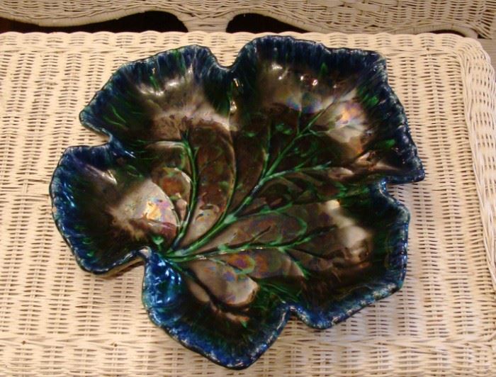 Royal Heager pottery Center piece