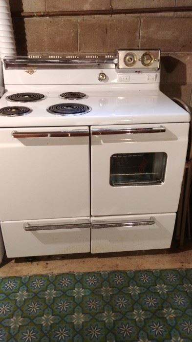 1950's GE Hotpoint electric stove
