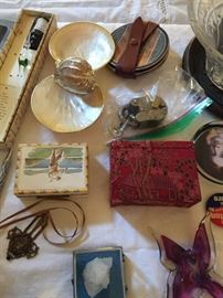 Small Plates and other Decorative Pieces.