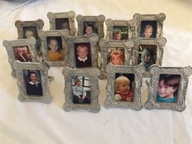 Set of Small Frames.
