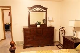 GORGEOUS bedroom suite!