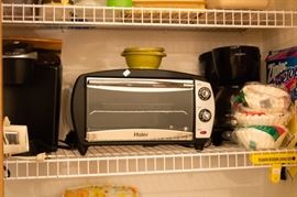 Haier toaster over that looks new!